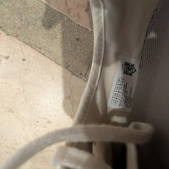 TOMS Lilac Floral Print Travl Lite Women’s Sneaker Size 7.5 - Picture 8 of 9